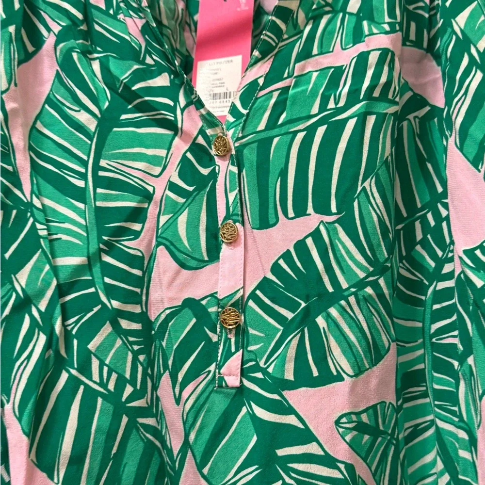 Lilly Pulitzer Green and Pink Leaf Print (Let’s Go Bananas Print) Elsa Top NW - Picture 2 of 4